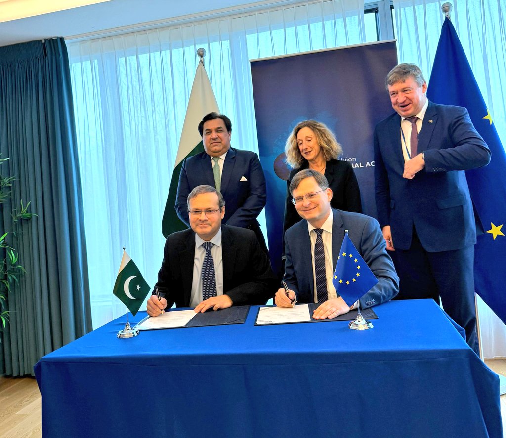 Pakistan, European Investment Bank sign declaration to advance Karachi Sewage Water Project