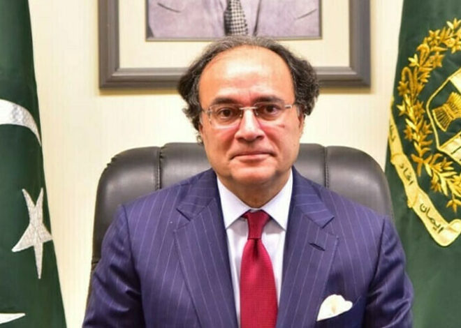 Finance Minister lauds FBR for achieving highest-ever revenue collection in December