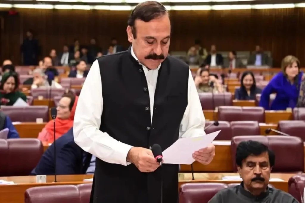 Unregulated social media use by minors a serious national concern: Tariq Fazal