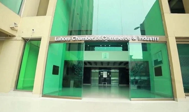 Karachi transporters’ delegation visits Lahore Chamber