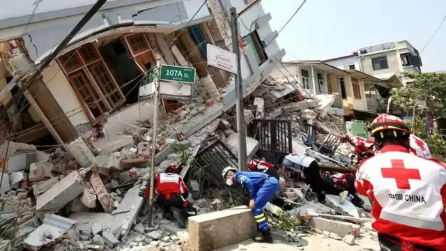 Powerful Earthquakes Devastate Venezuela; 32 Dead, Hundreds Injured