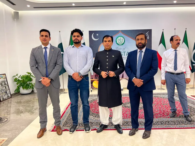 Pakistan Embassy in Kuwait Hosts Diplomatic Event 'Tastes of Pakistan' (Image 6)