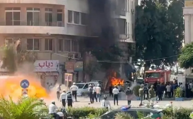 Damascus Bombings Injure 18 During Macron's Visit