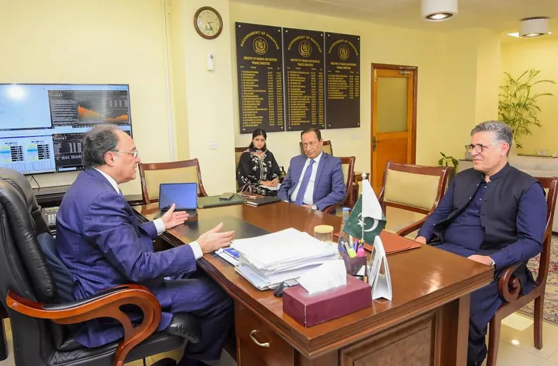Ambassador Khalil Hashmi Reviews Pakistan-China Economic Ties with Finance Minister