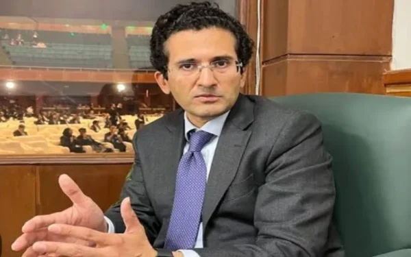 Petroleum Minister Ali Pervaiz Malik Discusses Energy Expansion With KUFPEC