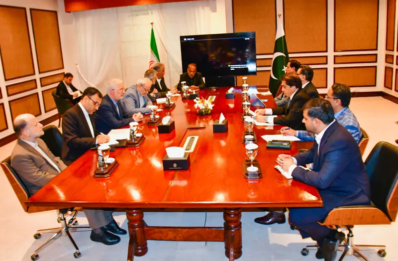 Pakistan and Iran Agree to Strengthen Rail Links and Trade (Image 2)
