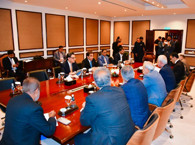 Pakistan and Iran Agree to Strengthen Rail Links and Trade (Image 1)