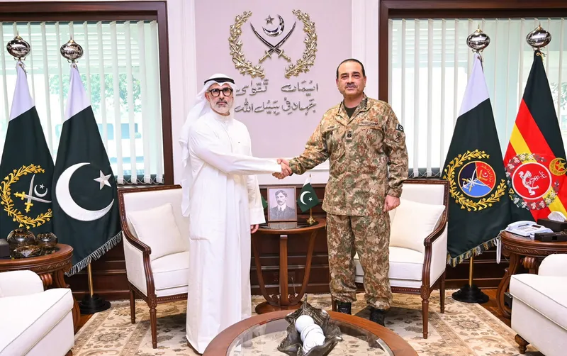 Kuwaiti Foreign Minister Holds Strategic Security Discussions at Pakistan GHQ