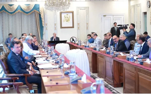 PM Orders Fast-Track OGRA Reforms, Digital Monitoring of Petroleum Supply