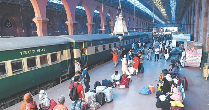 Pakistan Railways to Restore Babu Passenger, Sandal Express This Month