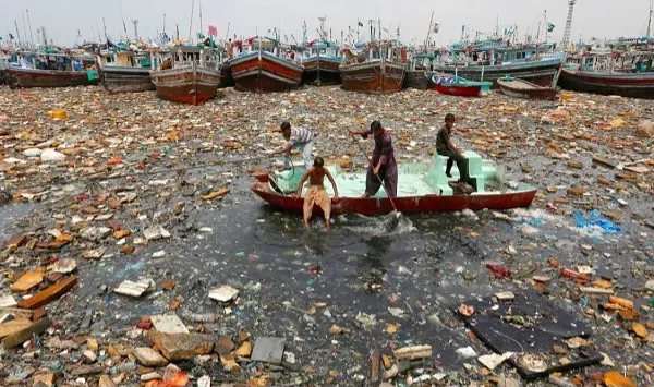 Junaid and Nihal agree on coordinated action against marine pollution