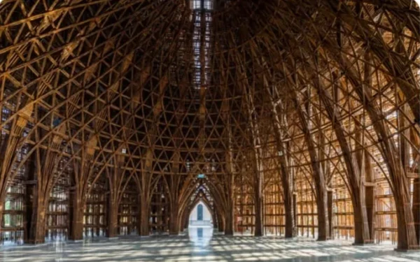 Vietnam's Bamboo Welcome Center Showcases Sustainable Architecture Without Air Conditioning (Image 1)