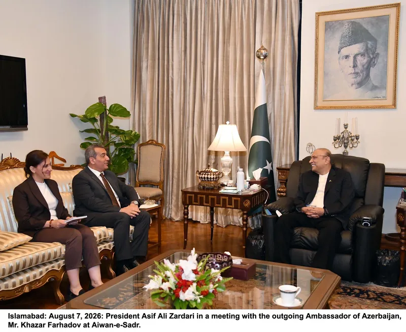 Azerbaijan Ambassador Khazar Farhadov Bids Farewell to President Asif Ali Zardari (Image 1)