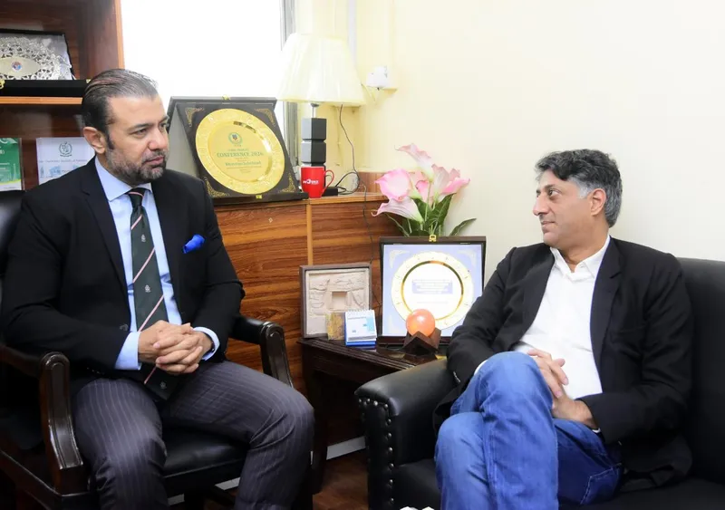 Finance Advisor Khurram Schehzad Discusses Economic Reforms with PBC Leadership (Image 1)