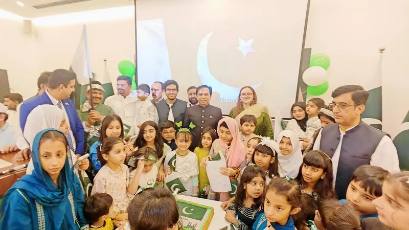 Pakistan’s Independence Day Celebrated with Enthusiasm in Kuwait (Image 1)
