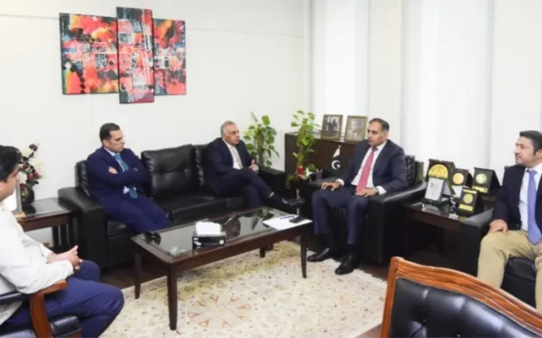 Bilal Azhar Kayani Reaffirms Government Commitment to Cashless Economy Goals