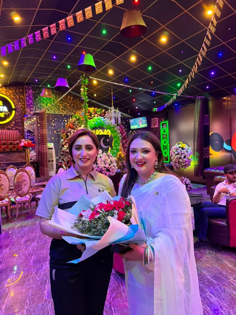 Vista Cafe Hosts Qawali and Dinner to Celebrate Pakistan’s Independence Day (Image 9)