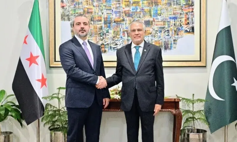 Syrian Foreign Minister arrives in Islamabad, Ishaq Dar receives him (Image 2)