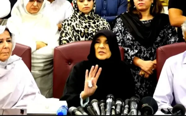 Imran Khan Alleges Solitary Confinement and Torture, Says Sister Dr Uzma (Image 1)
