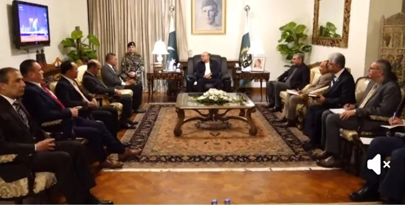 President Zardari Calls For Stronger Security Cooperation With Malaysia (Image 2)