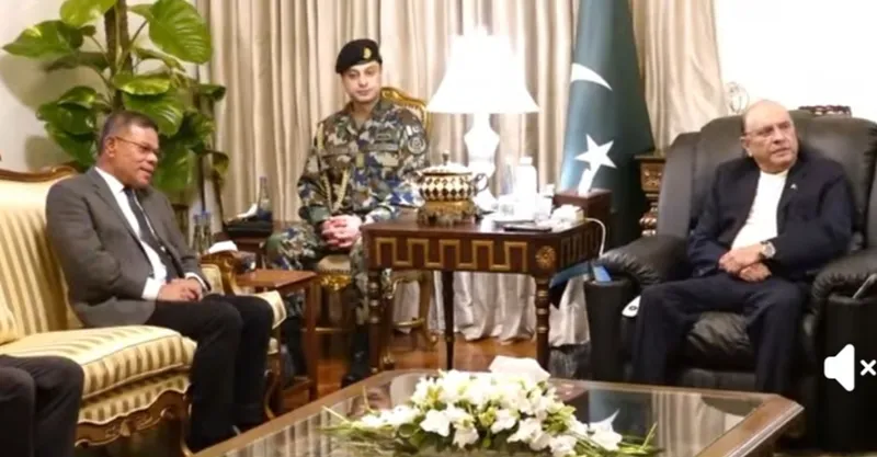 President Zardari Calls For Stronger Security Cooperation With Malaysia (Image 1)