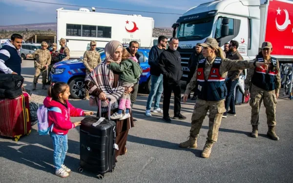 Millions of Syrians Returning Home After Assad’s Fall Face New Challenges