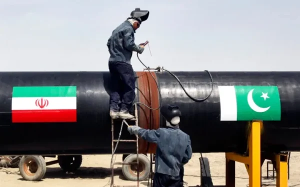 PM Sharif Forms Committee to Resolve Iran-Pakistan Gas Pipeline Impasse