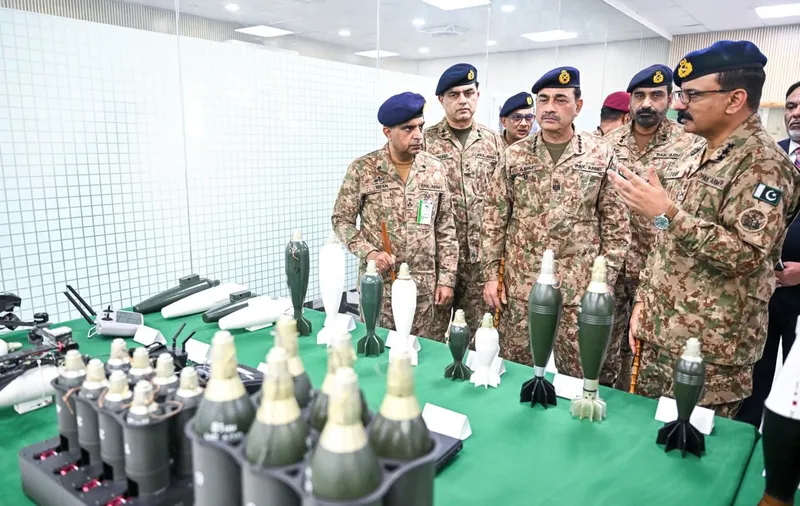 COAS & CDF Field Marshal Asim Munir Visits Pakistan Ordnance Factory in Wah (Image 2)