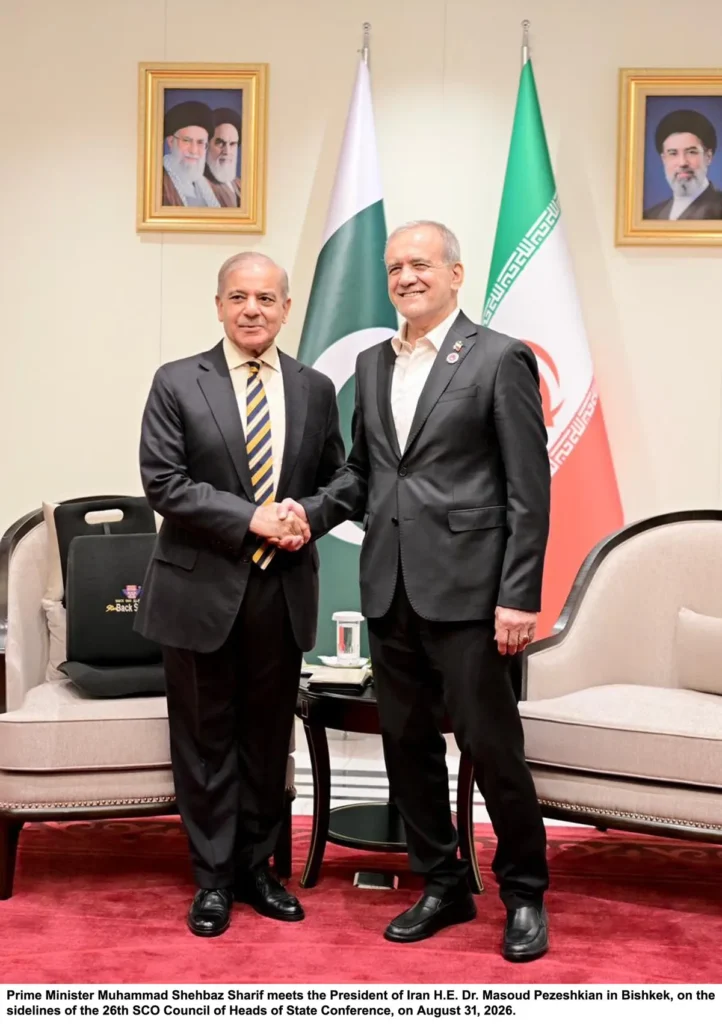 Pakistan, Iran to Continue Efforts for Regional Peace, De-escalation: PM Shehbaz Sharif