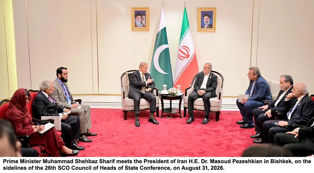 PM Shehbaz Sharif, Iranian President Reaffirm Close and Longstanding Ties (Image 5)