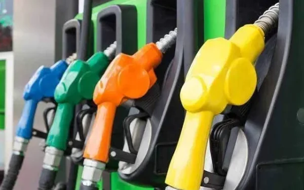 Petrol price rises by Rs3