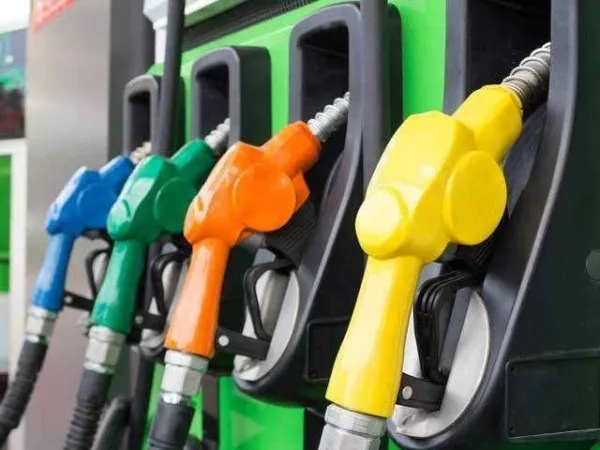 Petrol price rises by Rs3