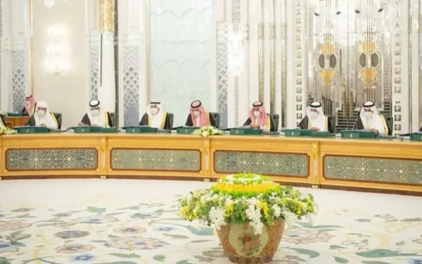Saudi Cabinet calls for safe and open Strait of Hormuz and Bab Al-Mandab