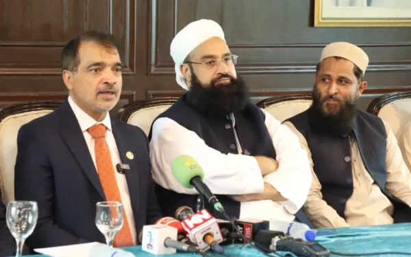 Lahore Chamber Hosts Seerat-un-Nabi Conference and Detailed Book Exhibition (Image 1)