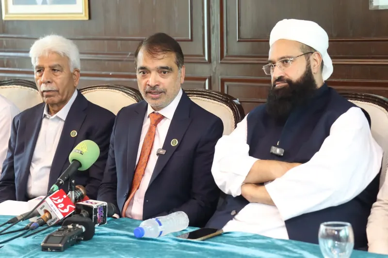Lahore Chamber Hosts Seerat-un-Nabi Conference and Detailed Book Exhibition (Image 7)