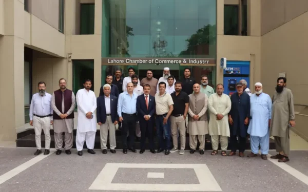 Beadon Road Traders Discuss Business Challenges with LCCI President Saigol (Image 1)