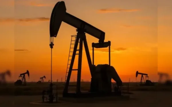 War Disrupts Saudi Oil Industry as Production Falls to 36-Year Low