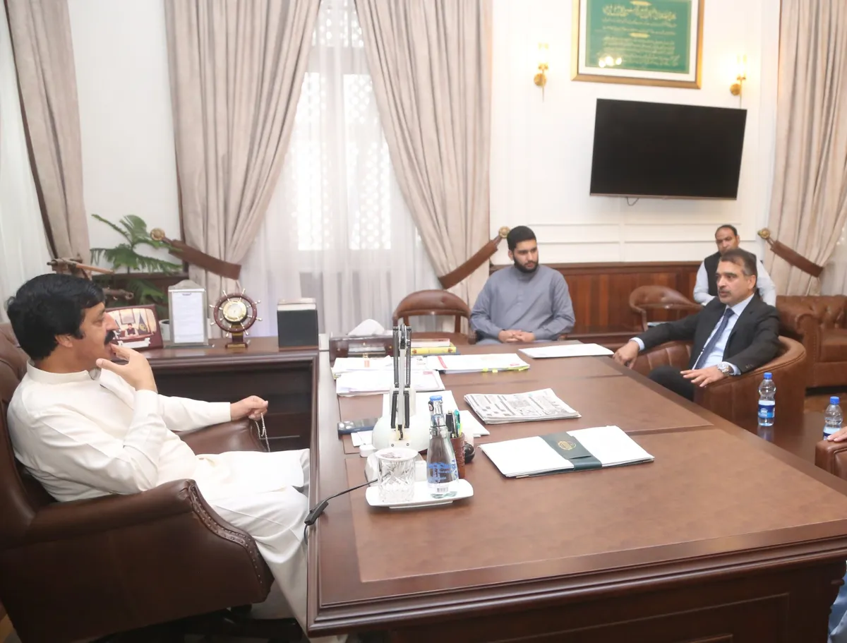 Governor Punjab Engages LCCI President on Industrial Growth and Challenges (Image 2)
