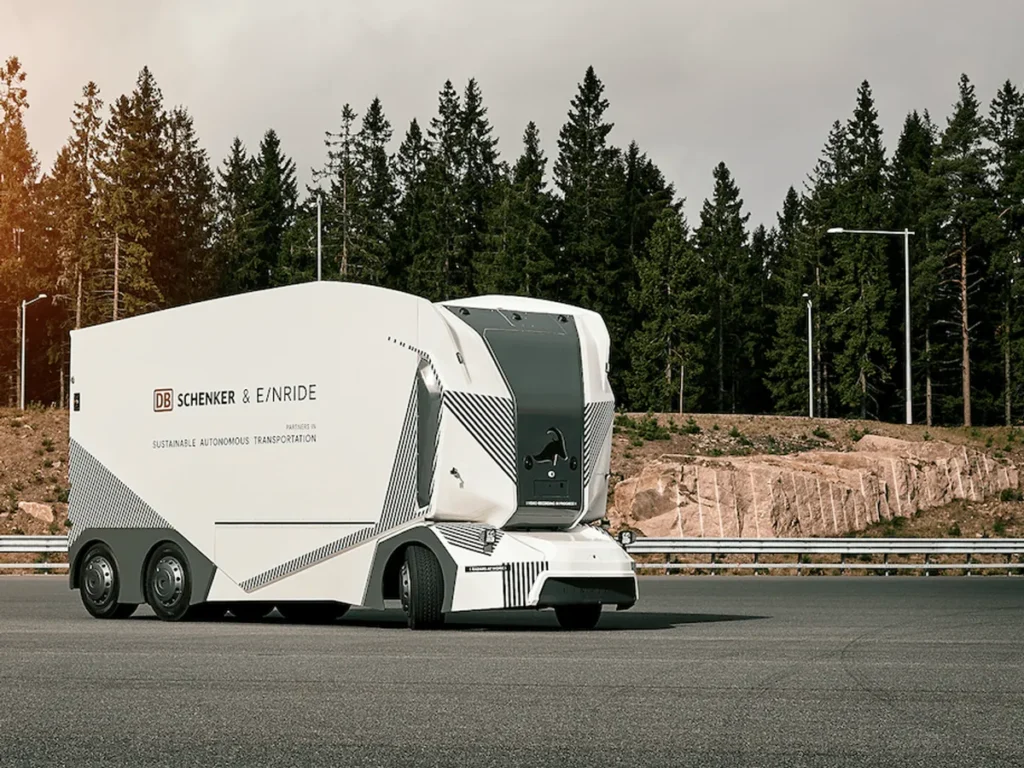 Driverless Electric Trucks Hit US Roads, Begin Commercial Freight Deliveries (Image 1)