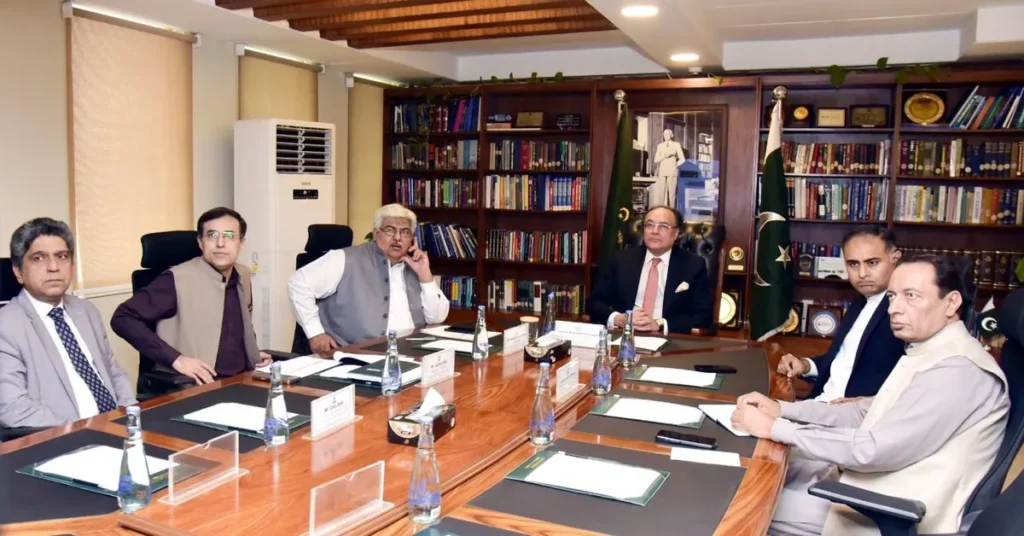 Finance Minister Senator Muhammad Aurangzeb Reviews Retailers Tax Scheme Progress
