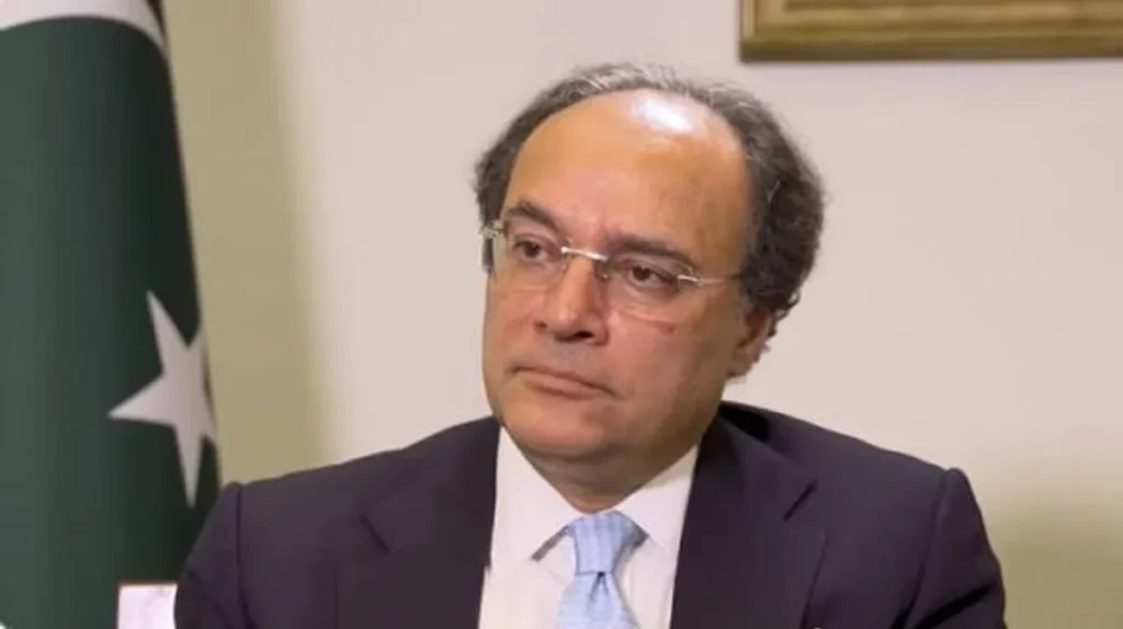 Pakistan Economy Projected to Grow Over Four Percent This Year