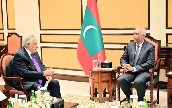Deputy Prime Minister Ishaq Dar meeting Maldivian President Dr Mohamed Muizzu in Islamabad