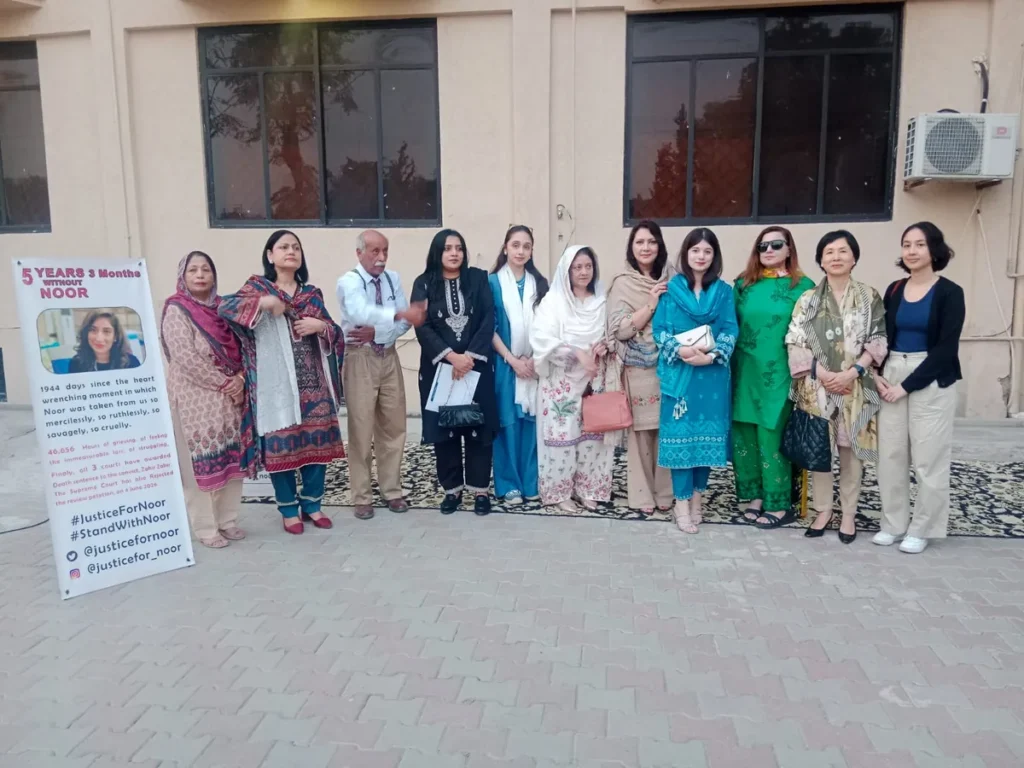 Special Memorial Ceremony Held in Islamabad in Remembrance of Noor Mukadam, Emphasis on Ending Violence Against Women (Image 1)