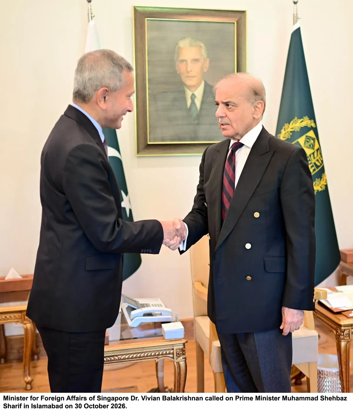 Prime Minister Shehbaz Sharif meets Singaporean Foreign Minister Dr. Vivian Balakrishnan to discuss bilateral ties with Singapore. (Image 2)