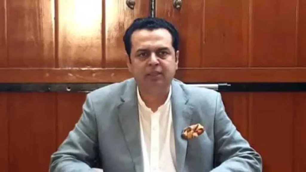 Minister of State for Interior Talal Chaudhry addressing a press conference regarding the illegal road occupation issue.