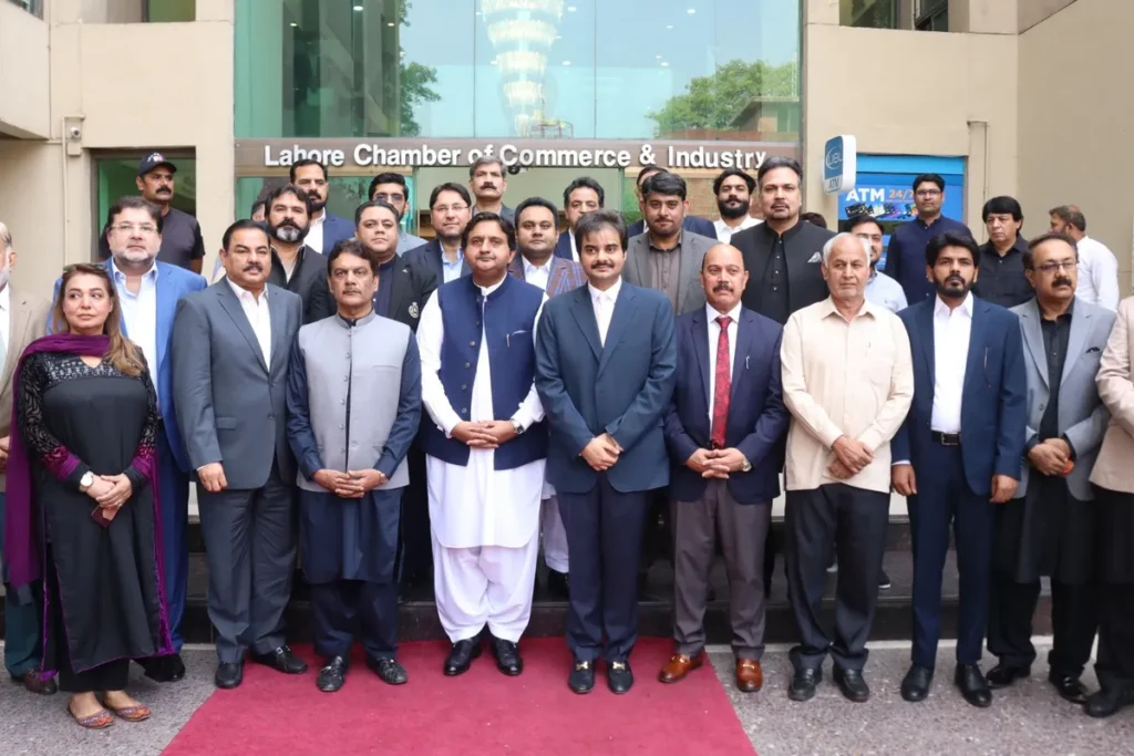 Punjab Assembly Speaker Malik Muhammad Ahmad Khan speaking at the Lahore Chamber of Commerce and Industry. (Image 1)