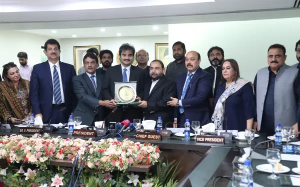 Federal Minister Aurangzeb Khan Khichi and LCCI officials meeting to discuss the creative economy and cultural heritage in Lahore. (Image 1)