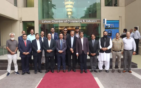 Haroon Akhtar Khan Pledges Government Support for Industrial Growth Reform