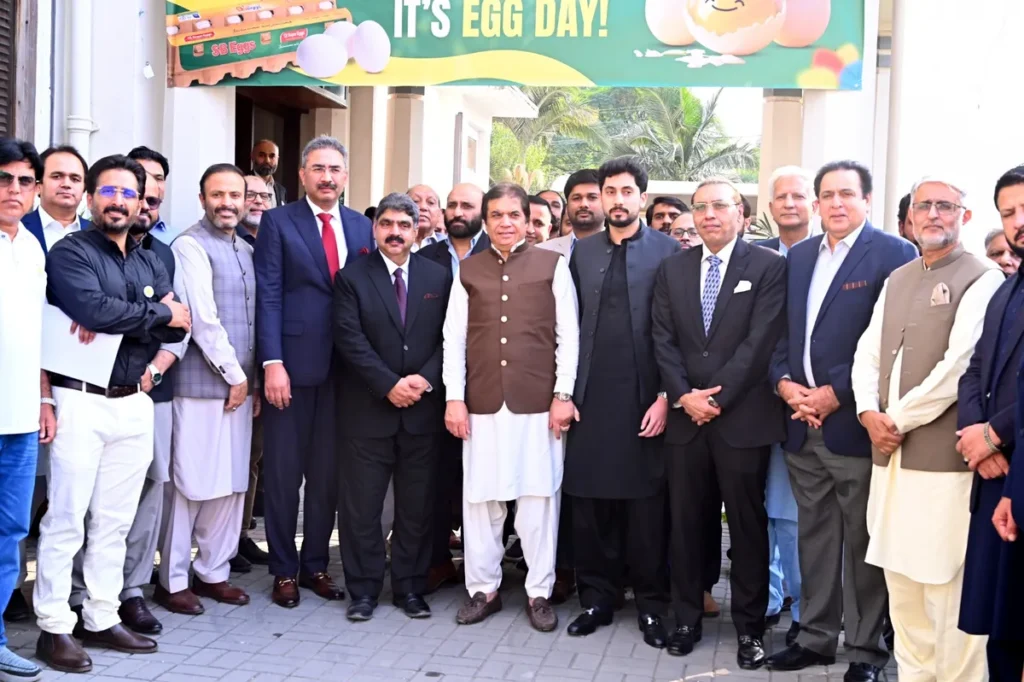 Federal Minister Muhammad Hanif Abbasi attending the World Egg Day 2026 event at the Rawalpindi Chamber of Commerce. (Image 1)