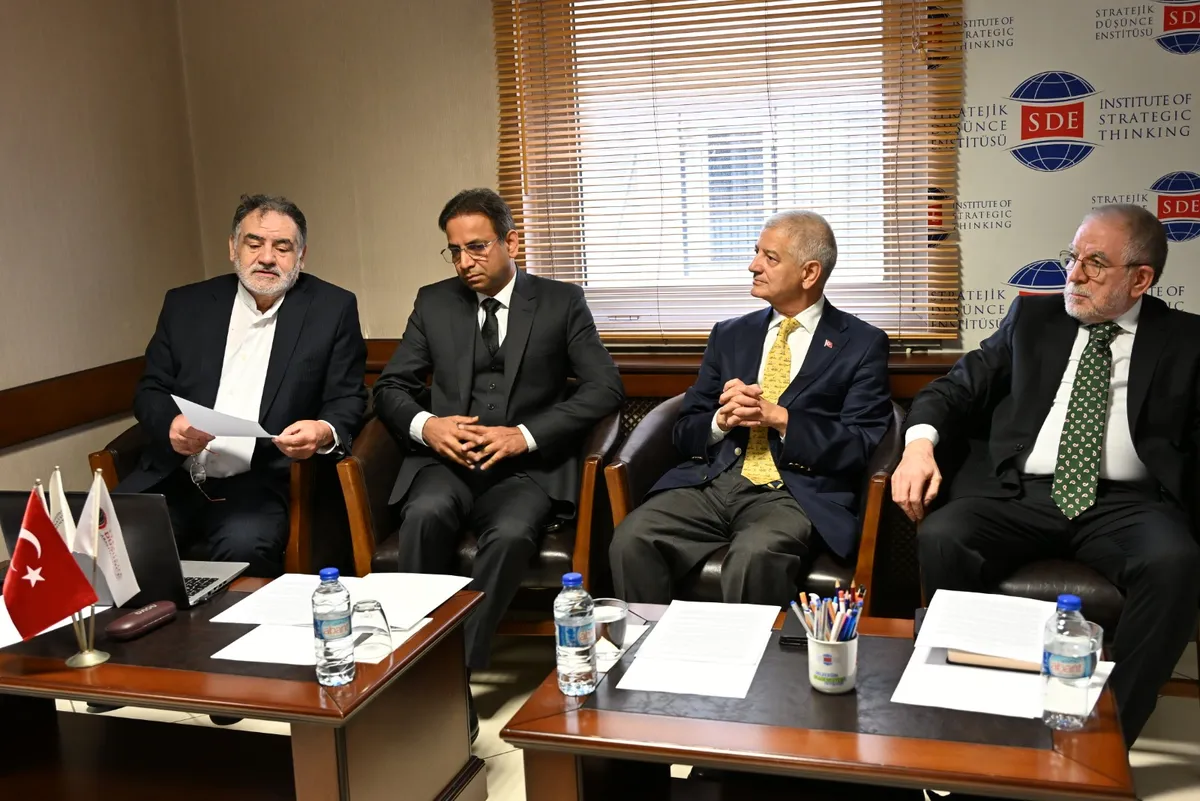 The Pakistani Embassy in Ankara hosts a panel discussion to mark Kashmir Black Day. (Image 7)